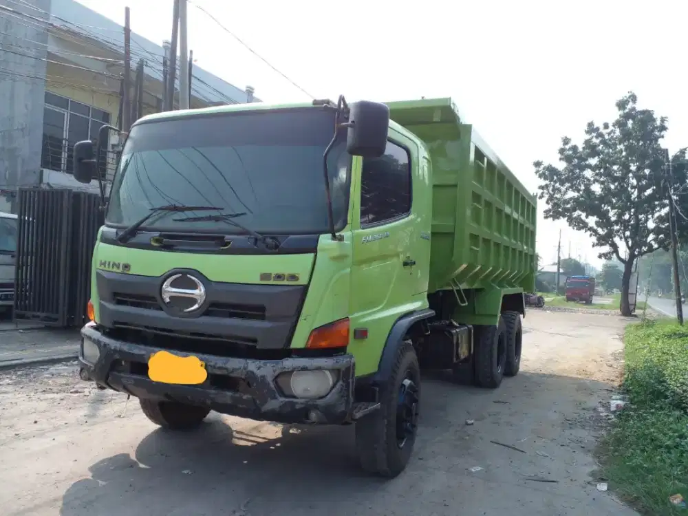 Dijual dumptruck merk HINO tahun 2017