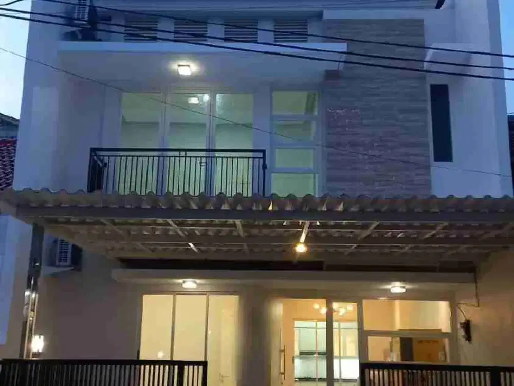 Rumah Baru Griya Asri Pakuwon City