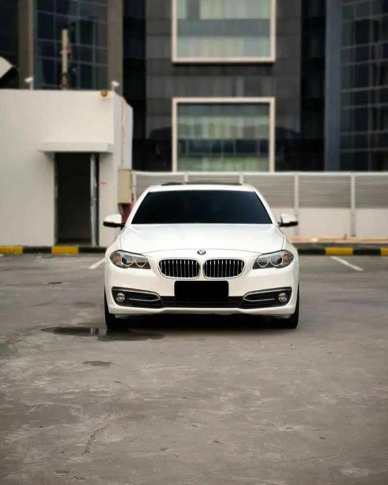 BMW 520i putih 2015, TDP: 20JT ALL IN