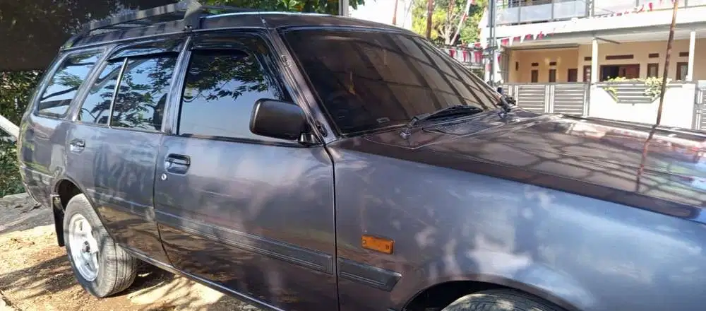 Mazda Vantrend 1993 Bensin