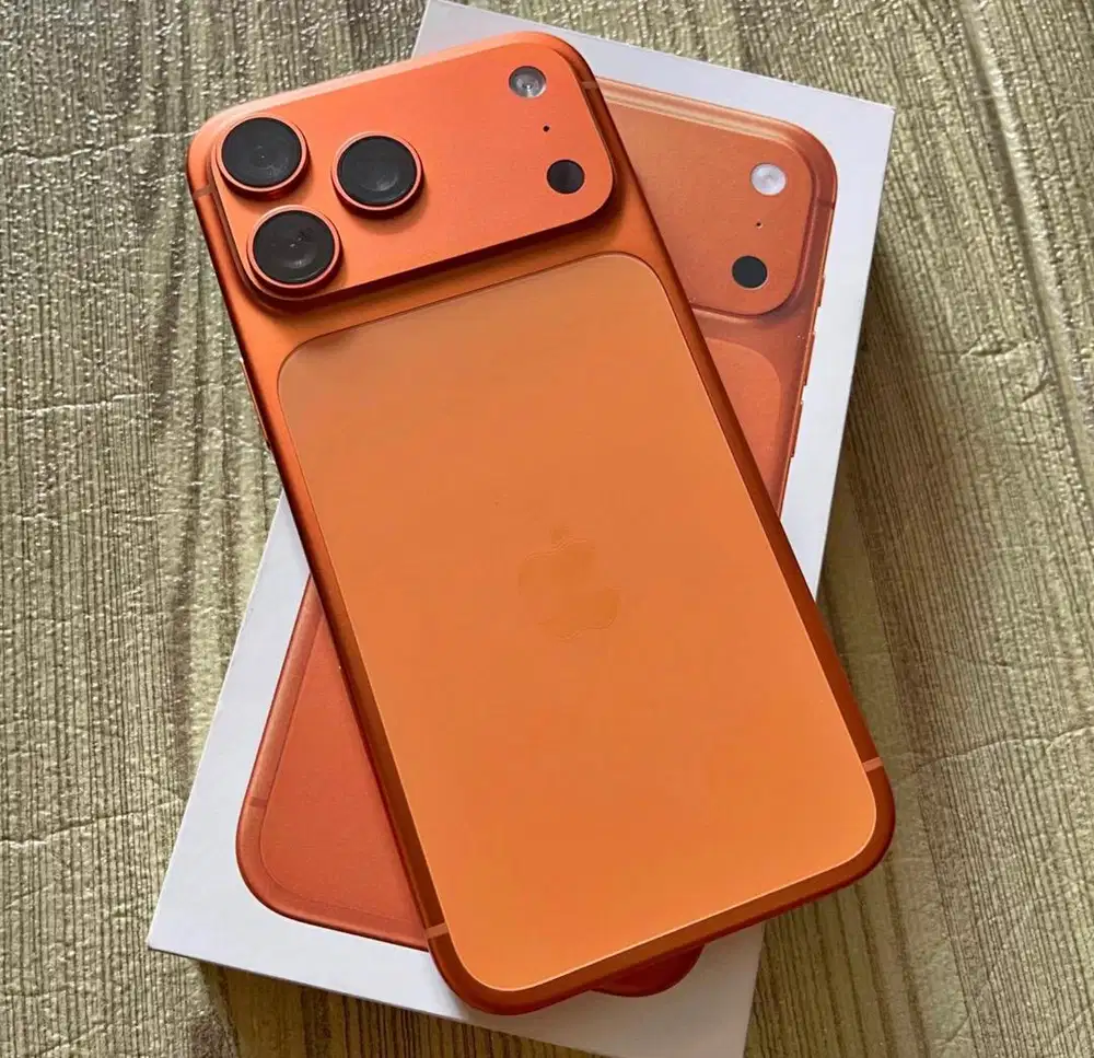 iPhone 17 Pro Max 256GB Garansi ON Resmi iBox Battery 99%