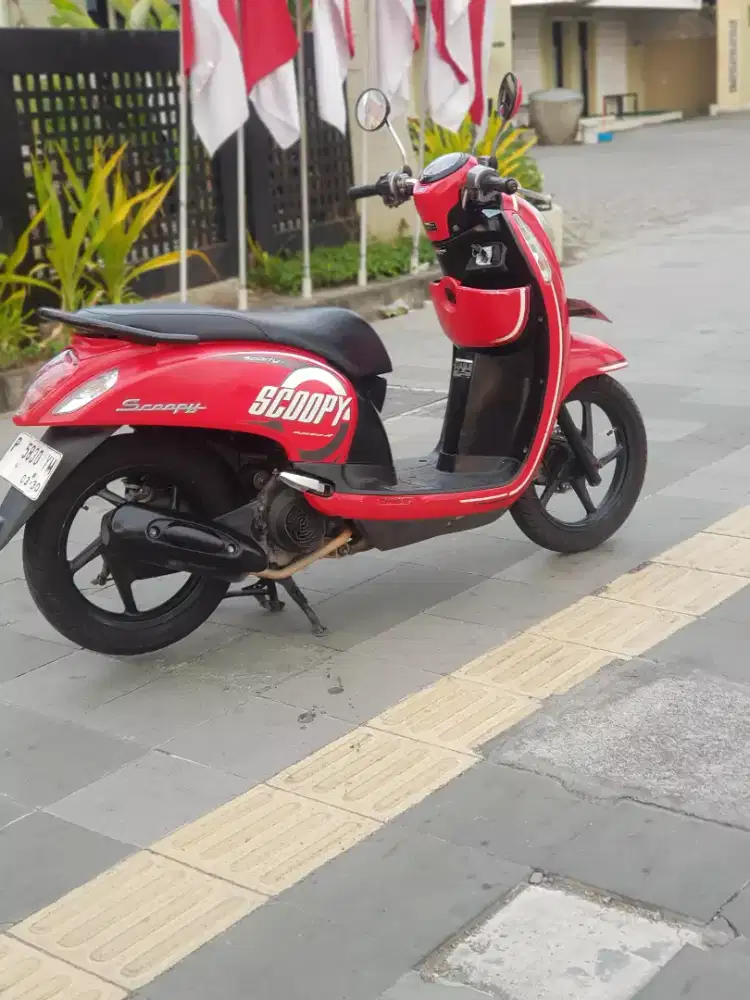 Honda Scoopy Sporty 2015
