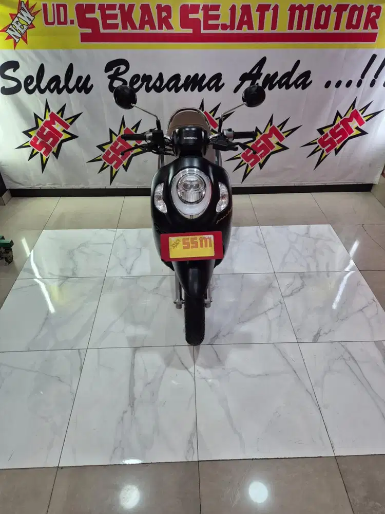 Scoopy Prestige iss doff