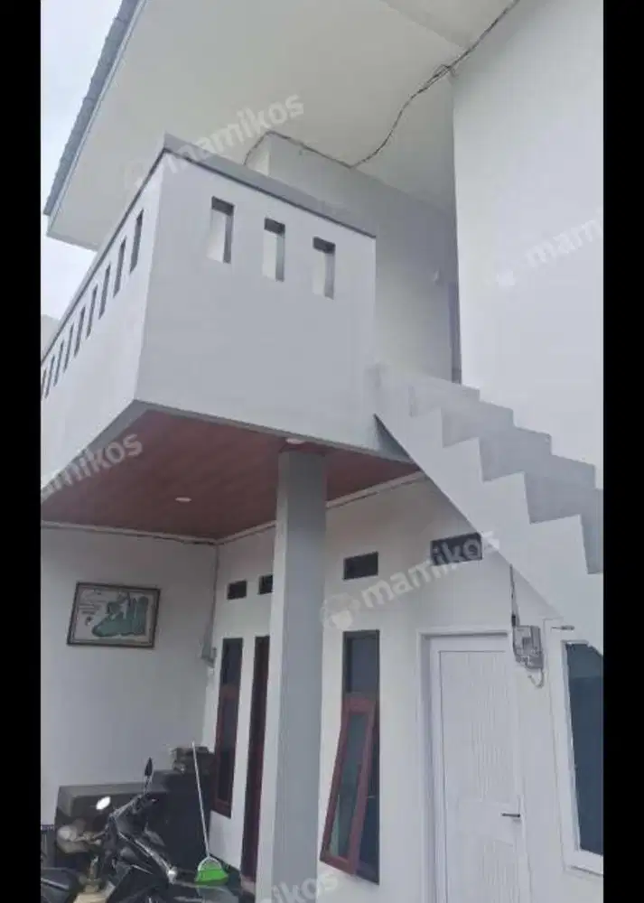 Kamar Kos Srengseng Sawah