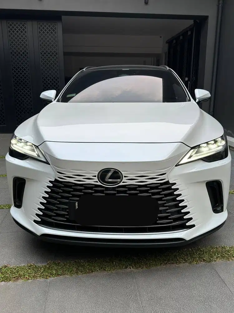 Dijual Super Low KM CASH LEXUS RX 350 Hybrid nik 2024