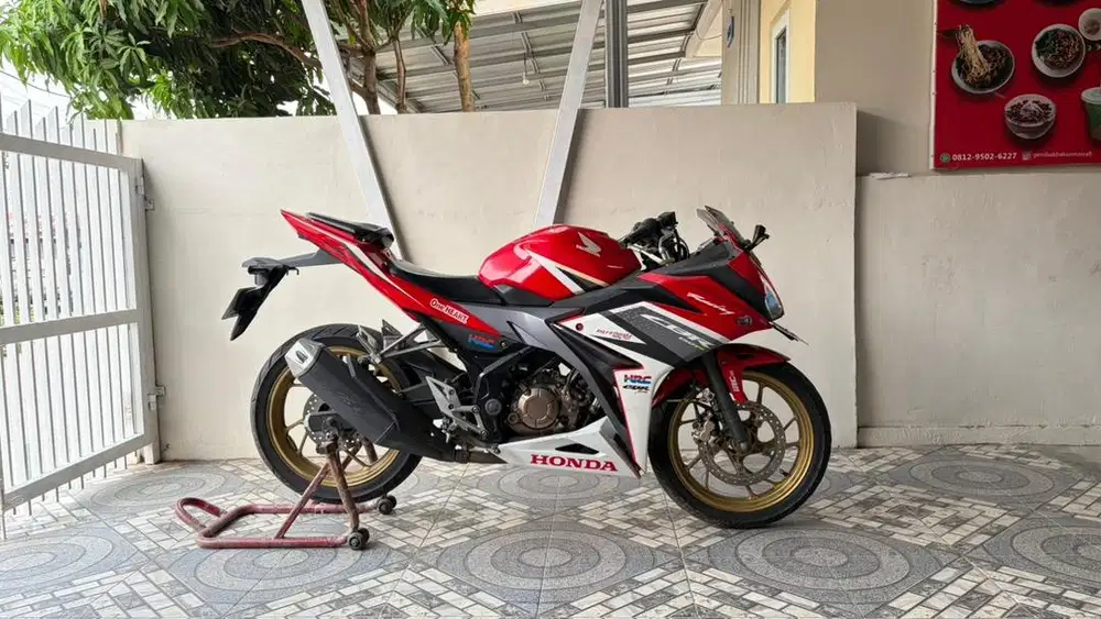 [For Sale] Honda CBR150R (2016) K45G