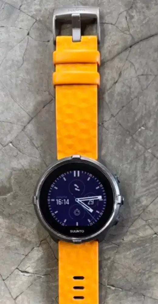 Jam tangan Suunto Spartan Sport Wrist HR