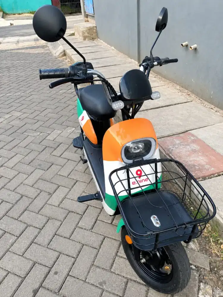 Sepeda Listrik E-Nine 9 Mulus