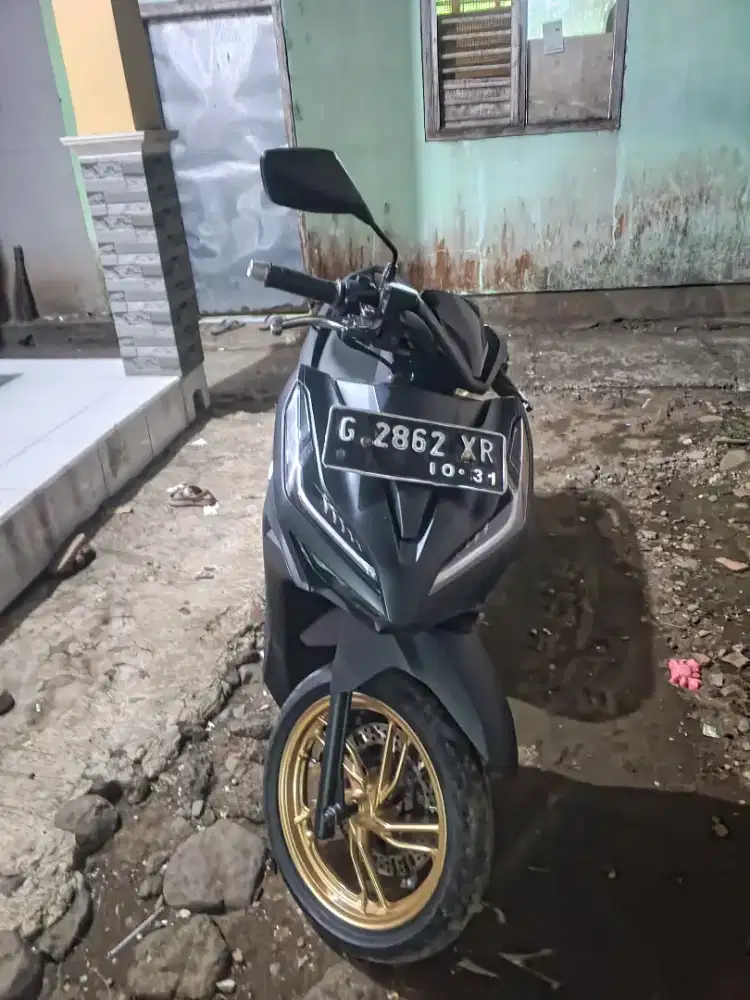VARIO KEYLES 150 2021 PLAT G BUMIAYU PAJAK  KALENG BARU DI URUS