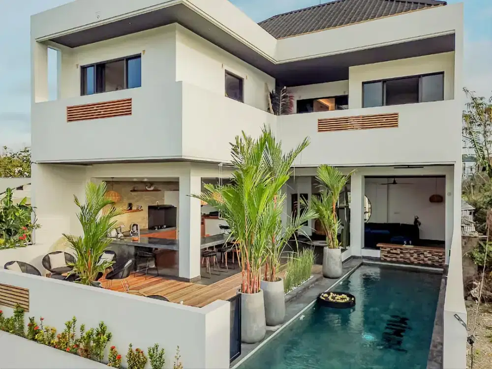 3 Bedroom Villa with Ocean View in Jimbaran for Rent Yearly