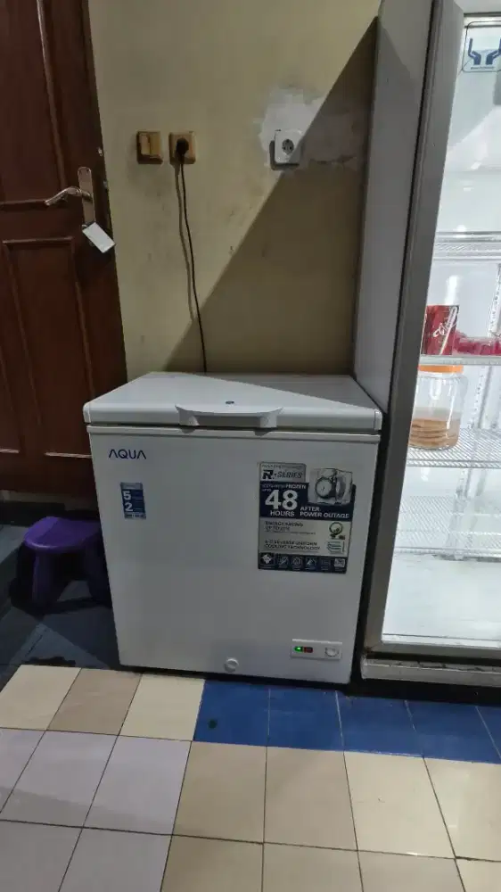 FREEZER BOX AQUA/PEMBEKU ES/CHEST FREEZER/FREEZER AQUA MURAH 100 LTR