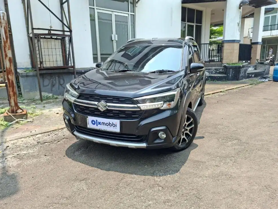 Pajak Panjang - Suzuki XL7 1.5 Beta Bensin MT 2021 Hitam