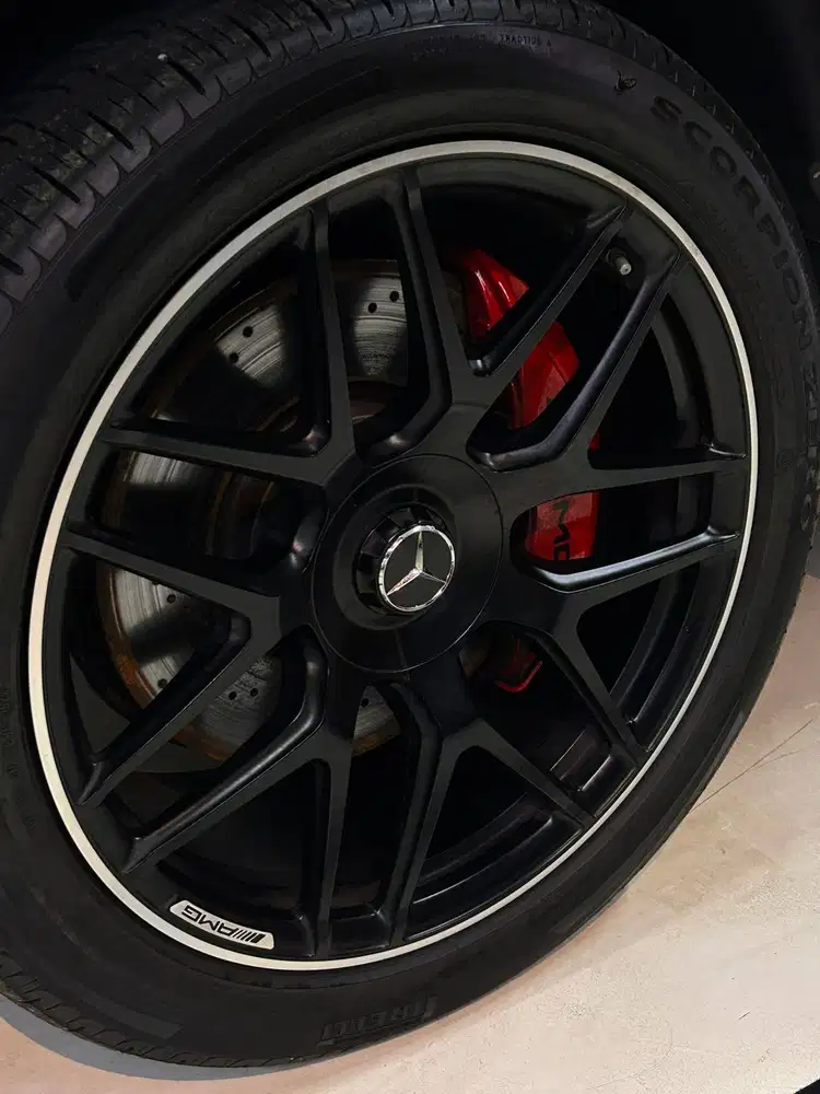 Mercedes-Benz AMG G63 2023 Hitam Mercy B7470 Km11rb