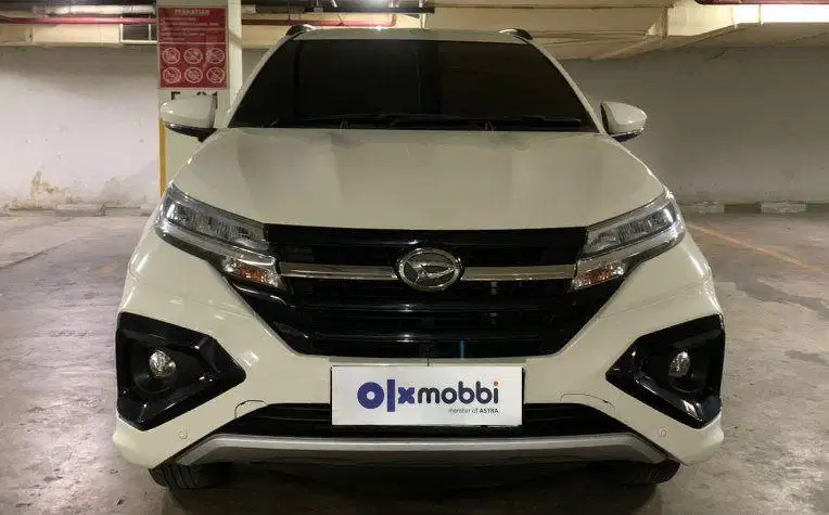 DP 9, JT Daihatsu Terios 1.5 R Bensin-AT Putih 2019