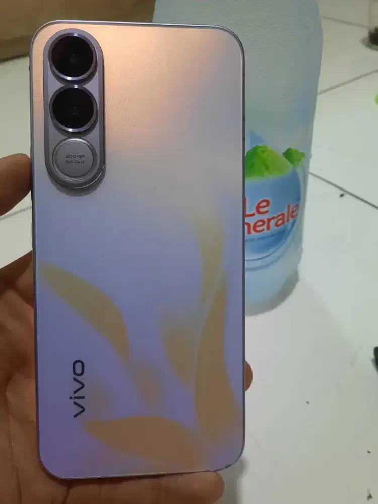 Vivo V70 Fe 8+8/256gb