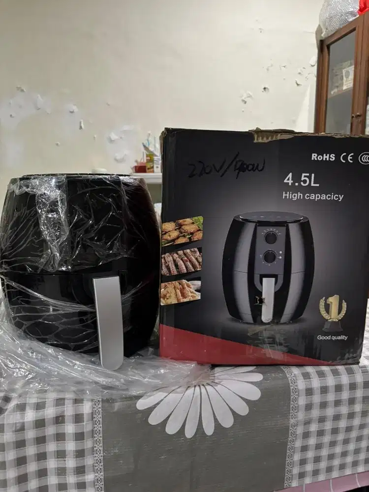 Air Fryer 4,5Liter Goreng Tanpa Minyak Makanan Cepat Matang