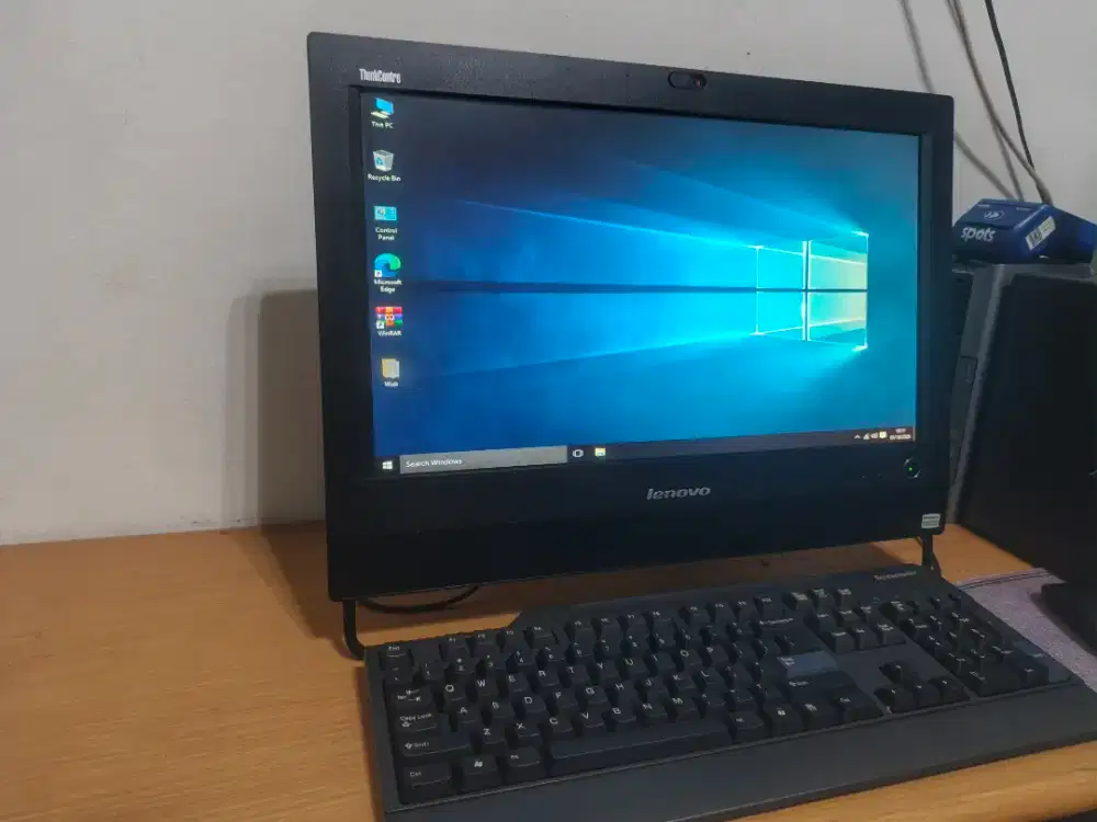 PC All In One  - Lenovo ThinkCentre M71z
20 Inch