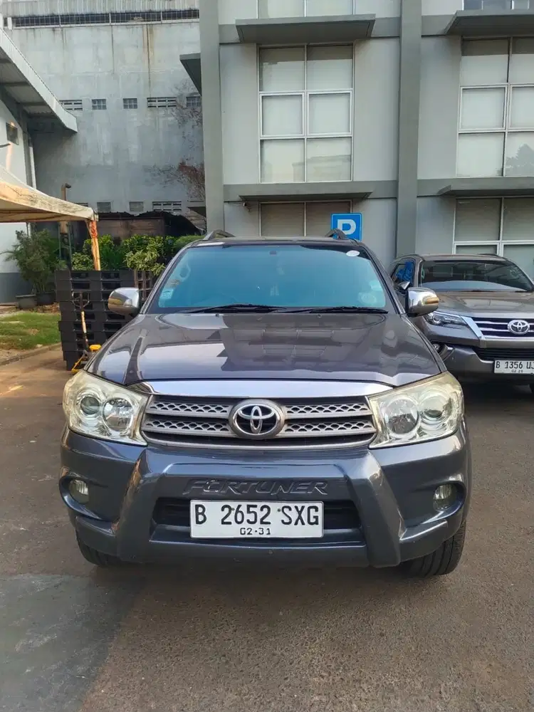 Toyota Fortuner Tahun 2006