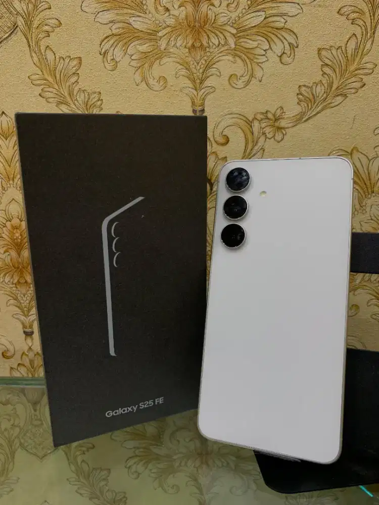 Unit samsung galaxy s25Fe 8/256 Lengkap Full set