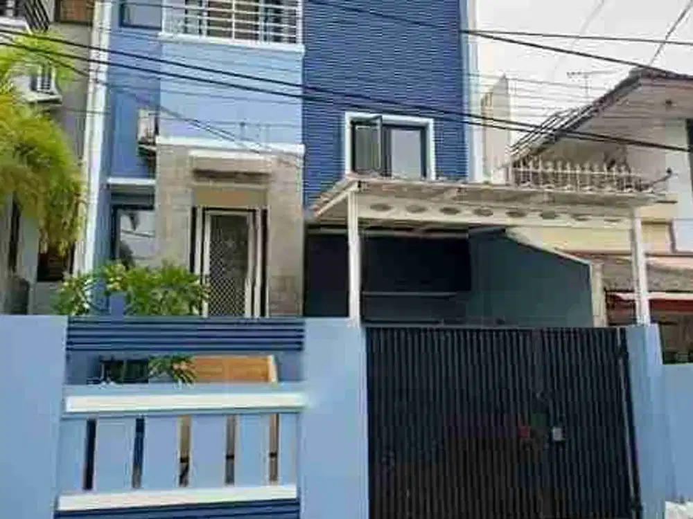 RUMAH 6 x 20 SIAP HUNI DALAM KOMPLEK KARTINI JAKARTA PUSAT