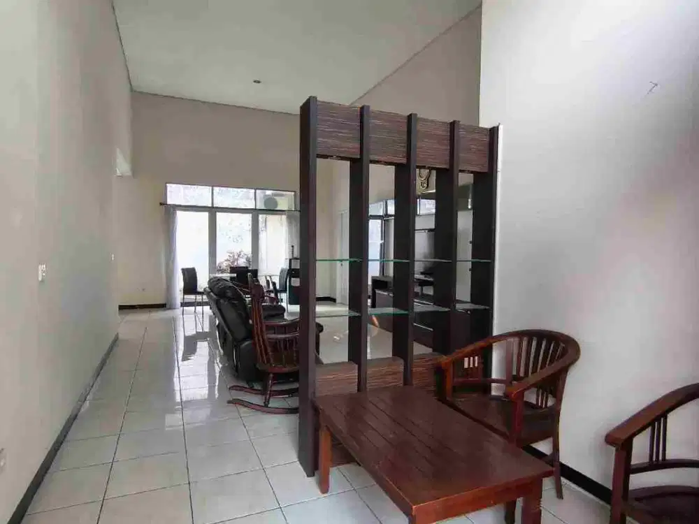 disewakan rumah 1 lantai furnished di tatar Mayang Sunda kbp bandung