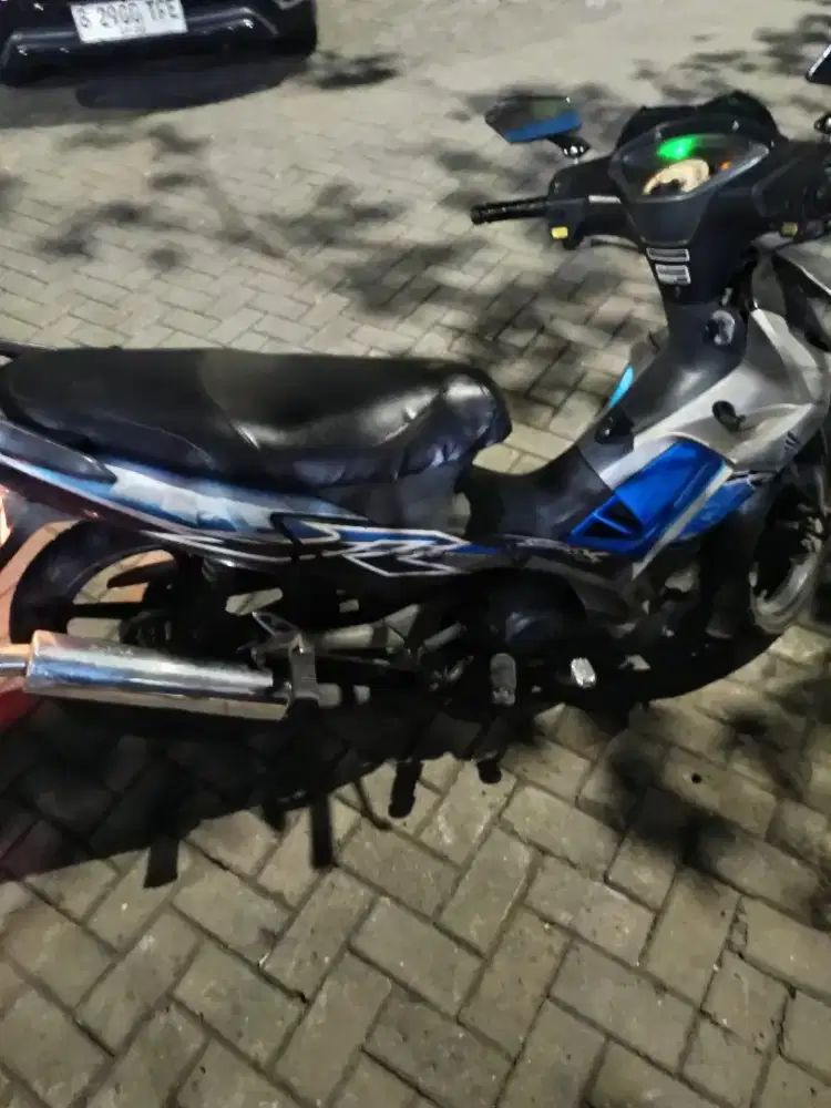 MOTOR SECOND HONDA SUPRA X 125 BATMAN TAHUN 2008