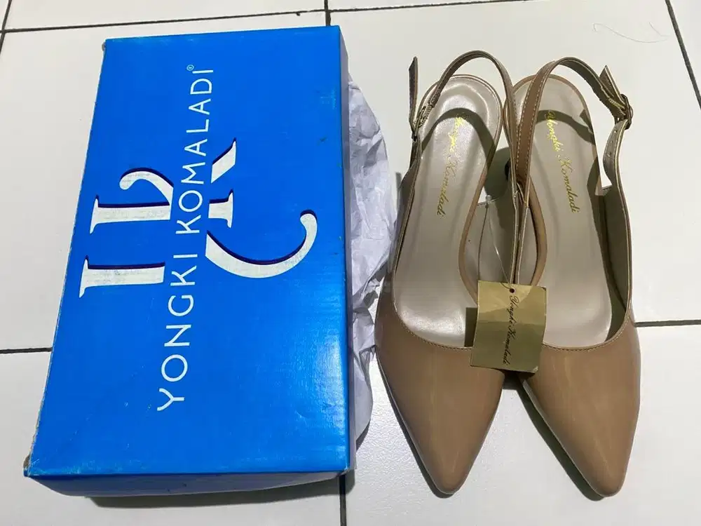 Dijual Cepat Sandal Heels 5cm