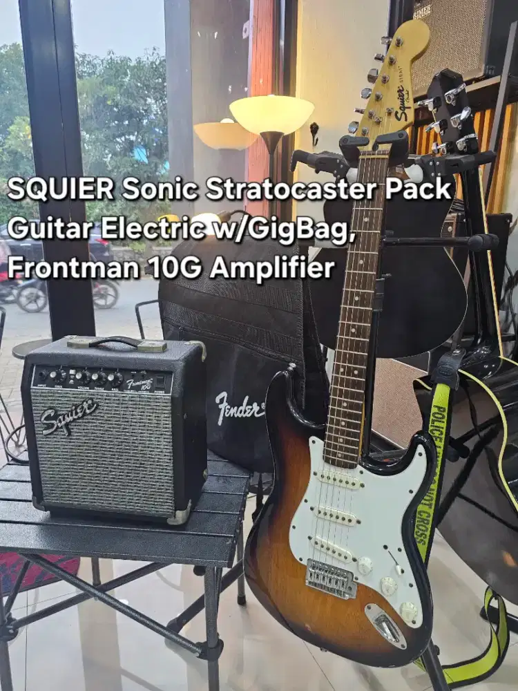 SQUIER Sonic Stratocaster Pack Guitar Electric Frontman 10G Amplifier
