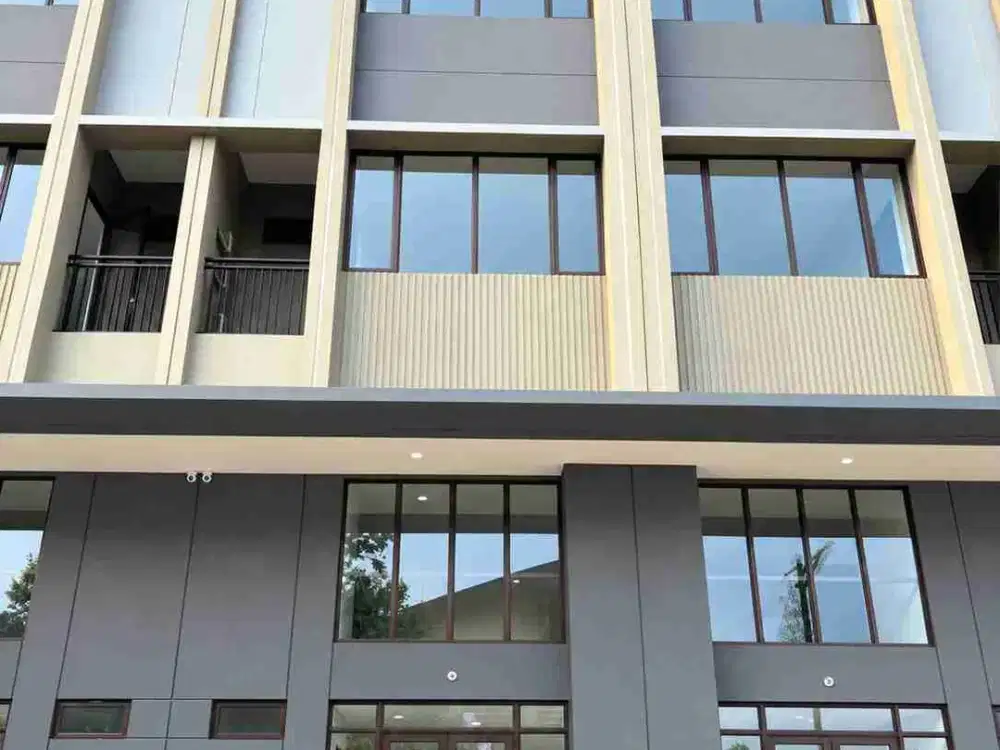 Dijual/Disewakan Ruko Bangunan Baru Siap Huni di Hampton East Studio Loft Gading Serpong