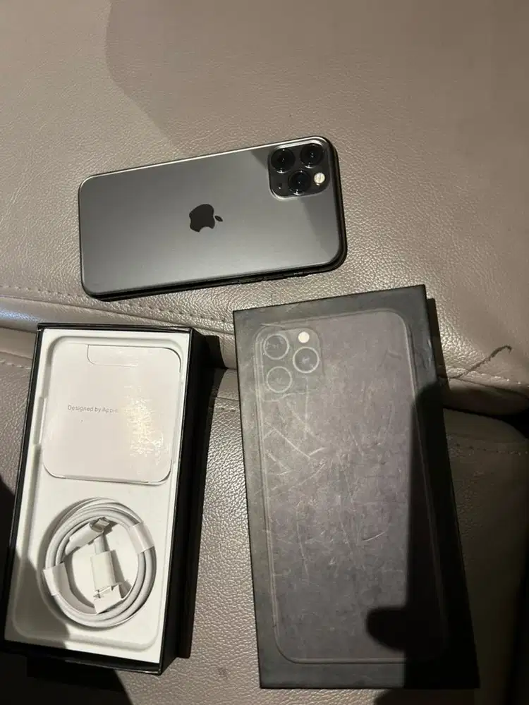 Iphone 11 pro 256gb iklan ada barang ada