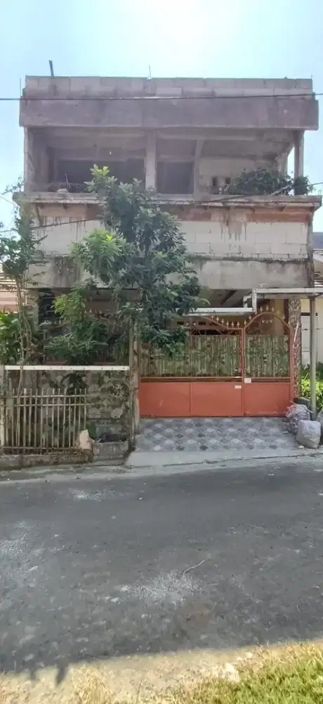 Dijual cpt rumah 3 lantai lt.60 m² lb.150 m² Citra Indah City