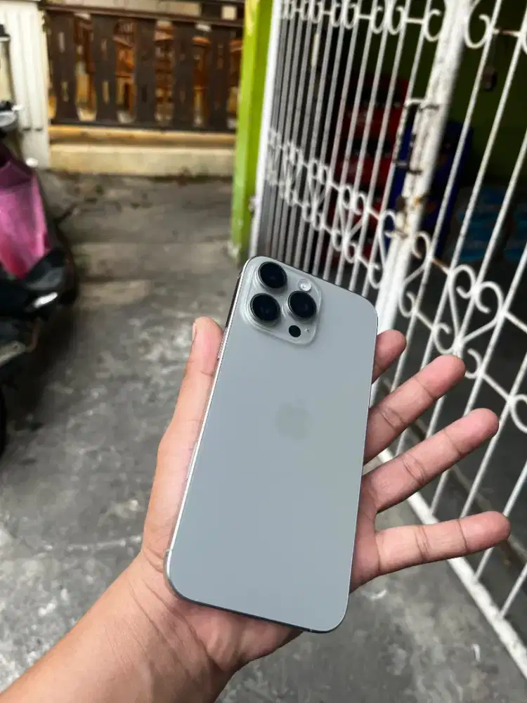 iPhone 16 Pro Max 256 iBox Fullset Original Mulus Nominus