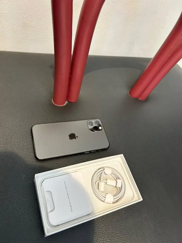 Iphone 11 pro 256gb bisa semua kartu