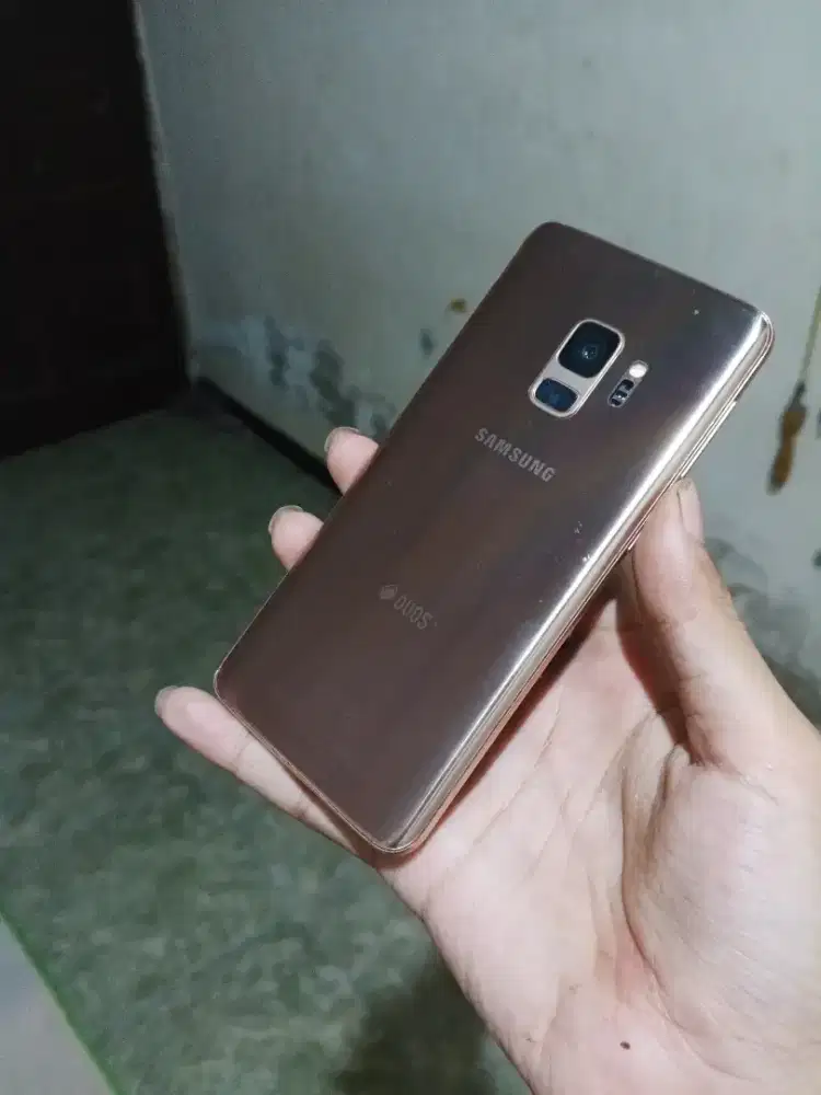 Samsung S9 4/64 inter Gold