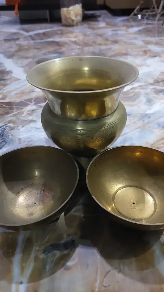 Bokor dan mangkok kuningan kuno asli