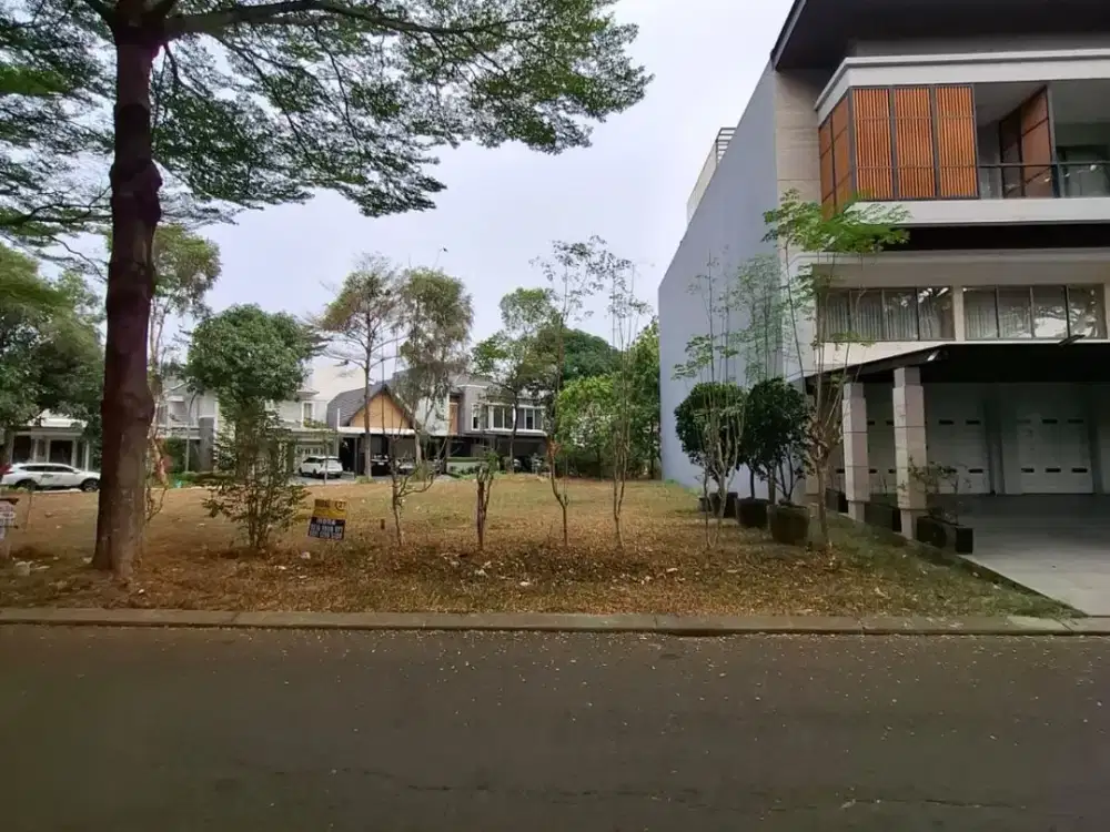 Dijual, Kaviling Tanah Ekslusif di Cluster Sutera Onix 14x30m Samping Taman