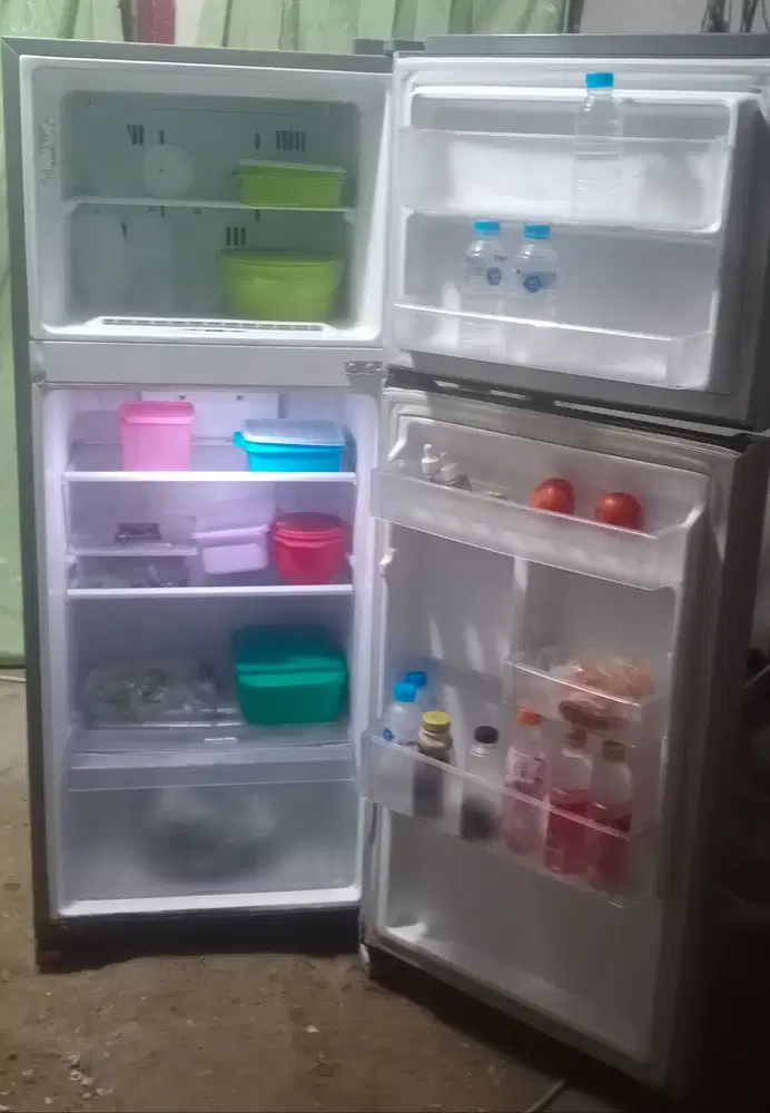 Kulkas 2 pintu LG  SMART INVERTER Hemat Listrik.Mesin Original Pabrik