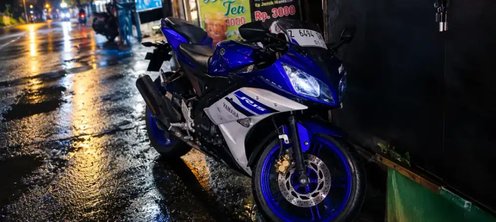 R15 v2 full ori tahun 2016
