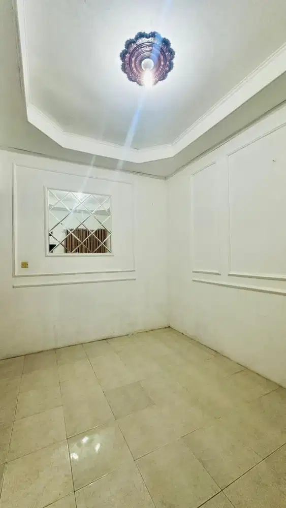 Disewakan Rumah pertahun