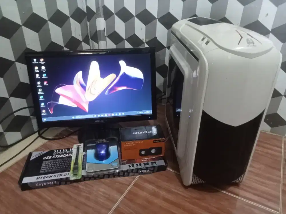 Jual Komputer 1 set tinggal pakai