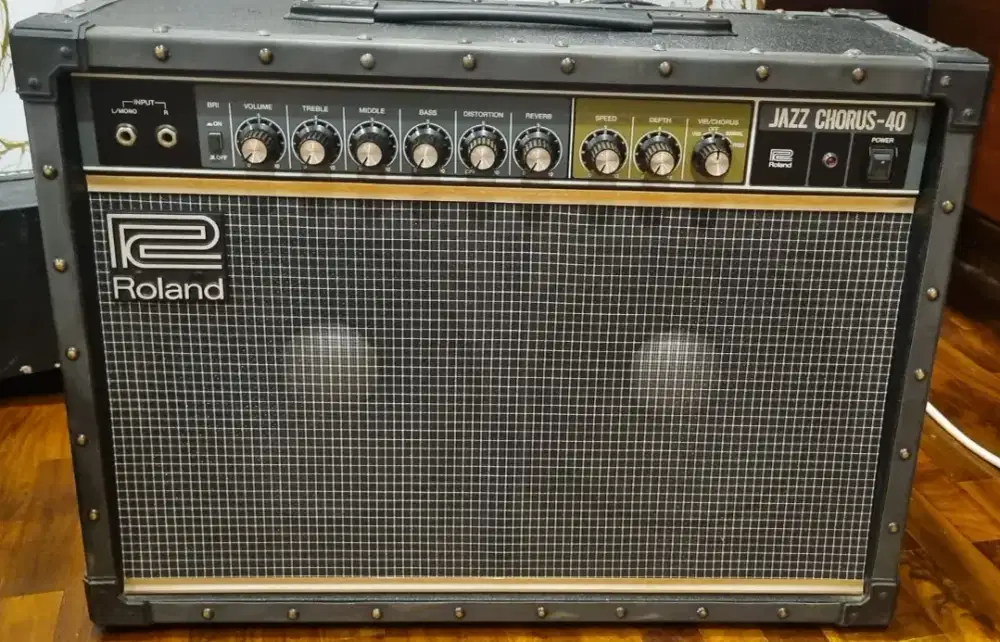Amplifier Roland Jazz Chorus 40
