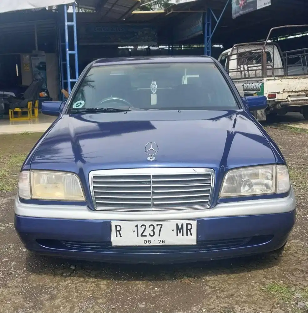 Mercy w202 c180