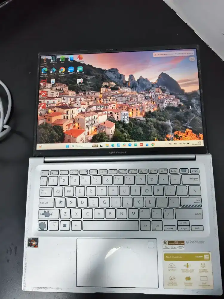 ASUS VivoBook M1403QA Ryzen 7 5800HS | RAM 16GB | SSD 512GB