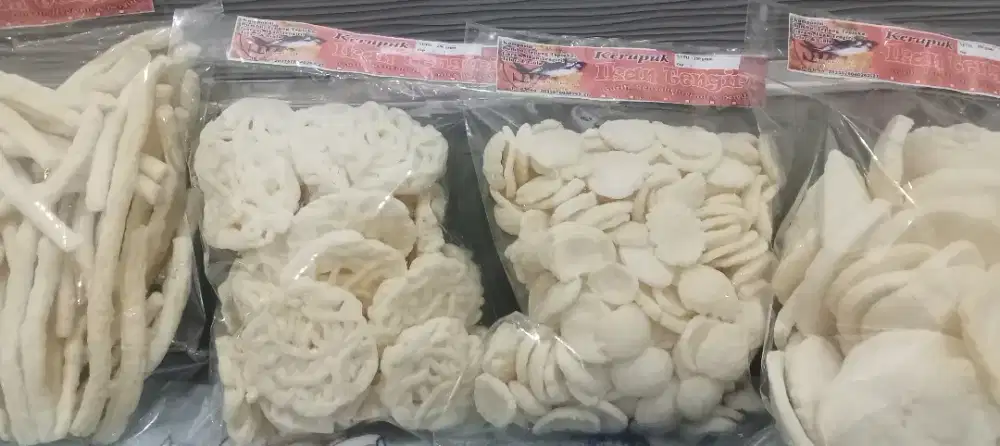 Krupuk ikan tenggiri dn bawang