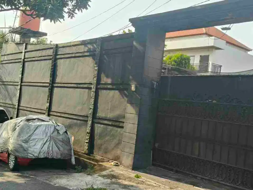 Dijual Tanah Plot Kecil Sudah Di Pagar Tembok Keliling
Ada Sumur Bor Tandon Air Dan Listrik
Lokasi Jl Nuansa Indah Selatan
Sebelah Vihara Asoka Arama
Tepatnya Di Buluh Indah Denpasar Barat