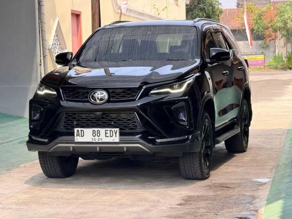 Fortuner 2.8 GR TSS Aero package