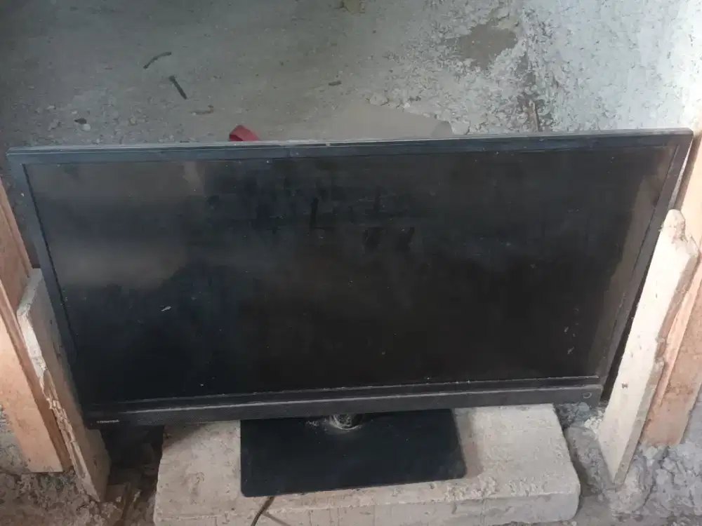 tv led 32inch toshiba