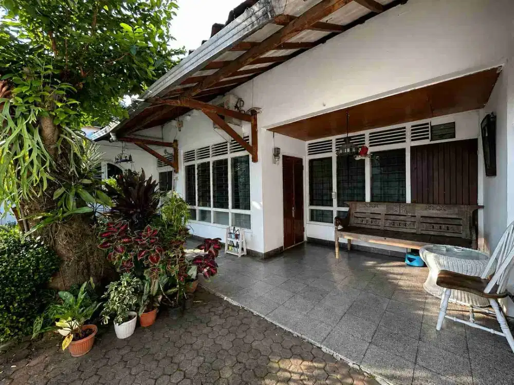 Disewakan Rumah Di Area Strategis Haji Nawi Gandaria Selatan Jakarta Selatan