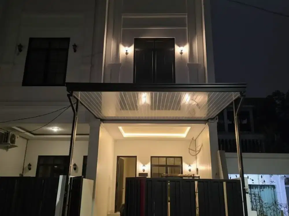 Rumah Full Furnished 3 Lantai di Duri Kepa Kebon Jeruk - LB 154m², 5KT, 2,7 M Nego