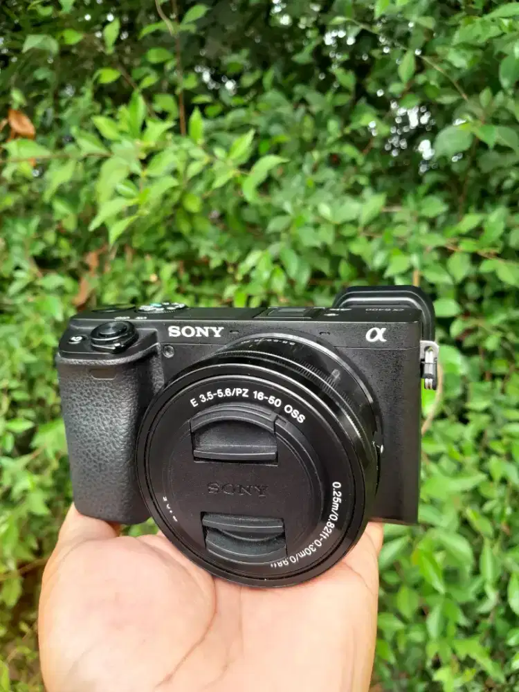 Sony a6400 lensa kit mulus
